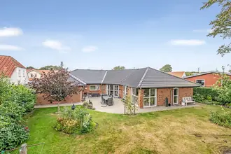 Villa på Skolegade 54, Lunde, 6830 Nørre Nebel