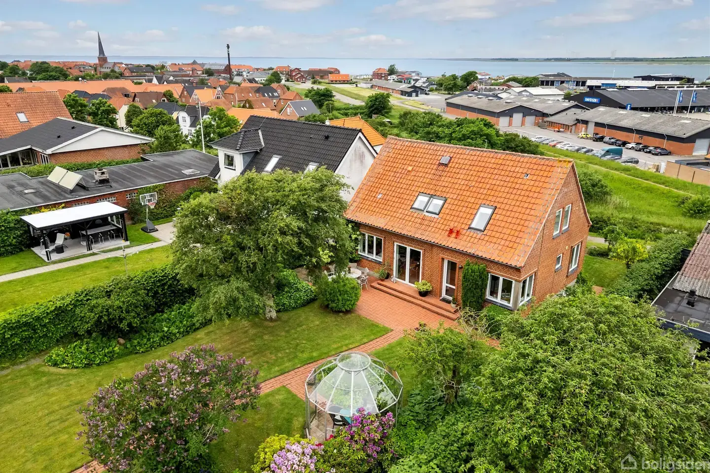 En udsigtsvilla i særklasse med panorama udsigt!