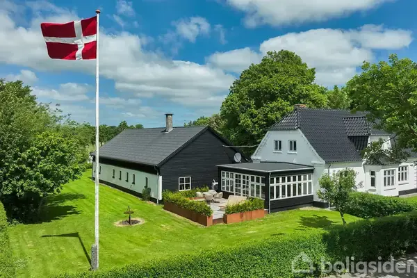 Landejendom på Rakkebyvej 262, 9800 Hjørring