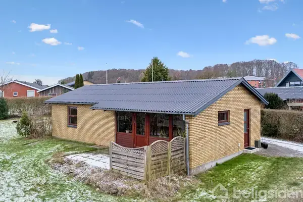 Villa på Søndervænget 45, 8732 Hovedgård