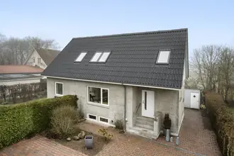 Villa på Østergade 7, 4030 Tune