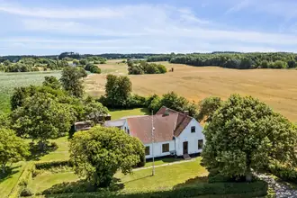 Villa på Tingstedvejen 4, Aarsballe, 3700 Rønne