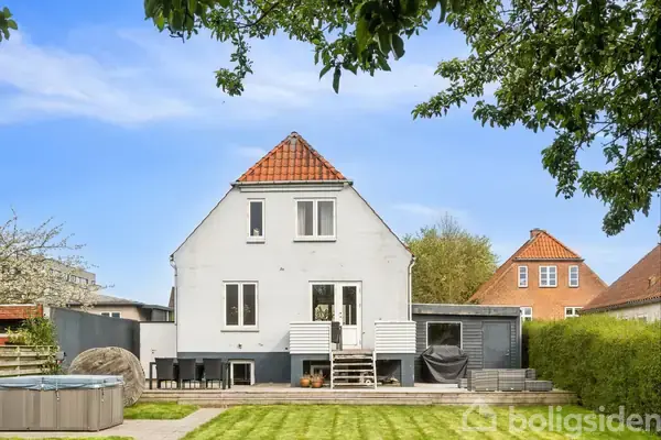 Villa på Idrætsvej 27, 8700 Horsens