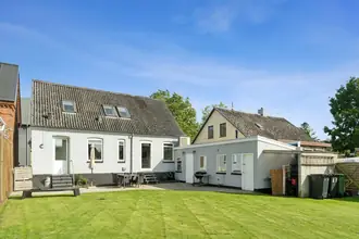 Villa på Hovedgaden 28, 8654 Bryrup