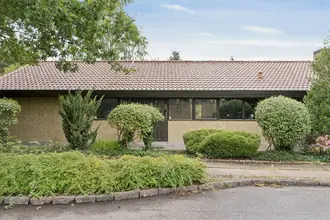 Villa på Efterårsvej 1A, 2920 Charlottenlund
