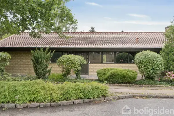 Villa på Efterårsvej 1A, 2920 Charlottenlund