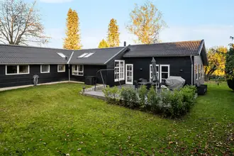 Villa på Langemosevej 16, 3520 Farum
