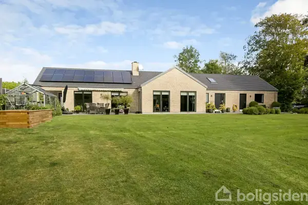 Villa på Borupvej 109, 8543 Hornslet