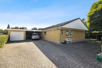 Villa på Ellekrattet 5, 8850 Bjerringbro