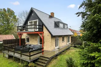 Villa på Stengårds Alle 56, 2800 Kongens Lyngby