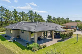 Villa på Majas Vej 5, Humlum, 7600 Struer