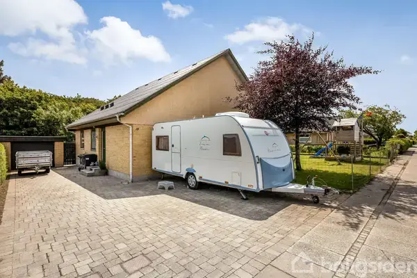 Villa på Falkevej 18, 7620 Lemvig