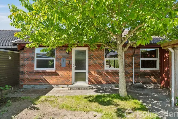 Rækkehus på Laurbærvænget 104, 8310 Tranbjerg J