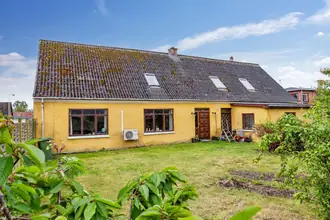 Villa på Lendemark Hovedgade 12, 4780 Stege