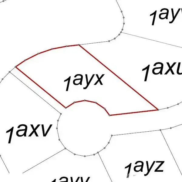 Kort over grunde med forskellige numre. Område markeret som "1ayx" er fremhævet med rød kant. Naboområderne er mærket som "1axu," "1axv," og "1ayv."