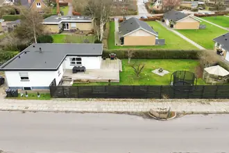 Villa på Borgergade 43, Klokkerholm, 9320 Hjallerup