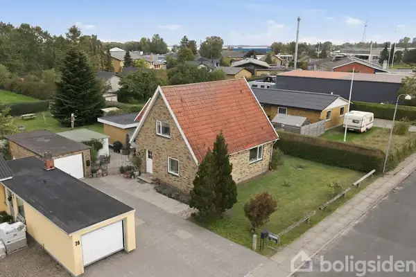 Villa på Strand Allé 38, 5240 Odense NØ