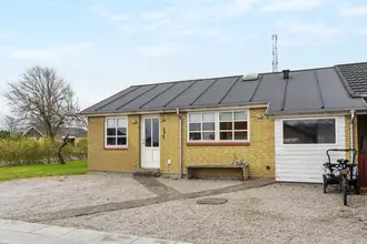 Rækkehus på Ålholmvej 17, Tjørring, 7400 Herning