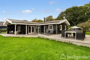 Fritidsbolig på Bredmaj 87, 6320 Egernsund