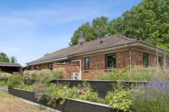 Villa på Højbovej 8, 3370 Melby