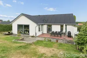 Villa på Blåregnvej 5, 8930 Randers NØ