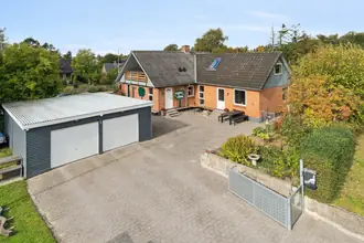 Villa på Hadbjergvej 1, Vinterslev, 8370 Hadsten