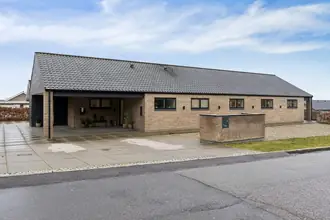 Villa på Løgparken 54, Holme-Olstrup, 4684 Holmegaard