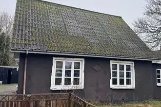 Villa på Stationsvej 8, Holme-Olstrup, 4684 Holmegaard