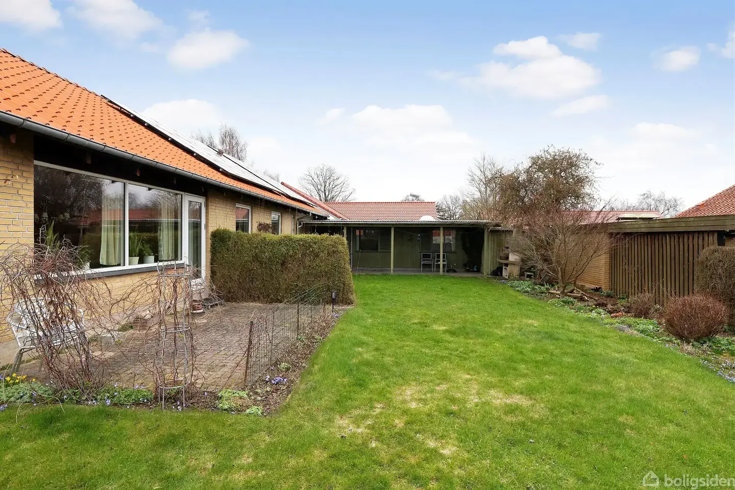 Velholdt 1-plans villa i attraktivt kvarter. - Visning 2