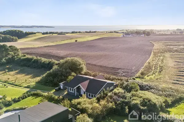 Fritidsbolig på Skovsangervej 9A, 8420 Knebel