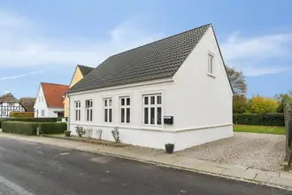 Villa på Holmelund 8, 5560 Aarup