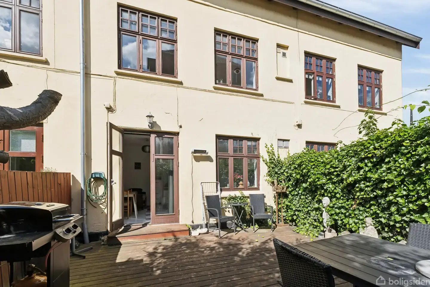 Unik bolig i Vanløse med privat terrasse.
