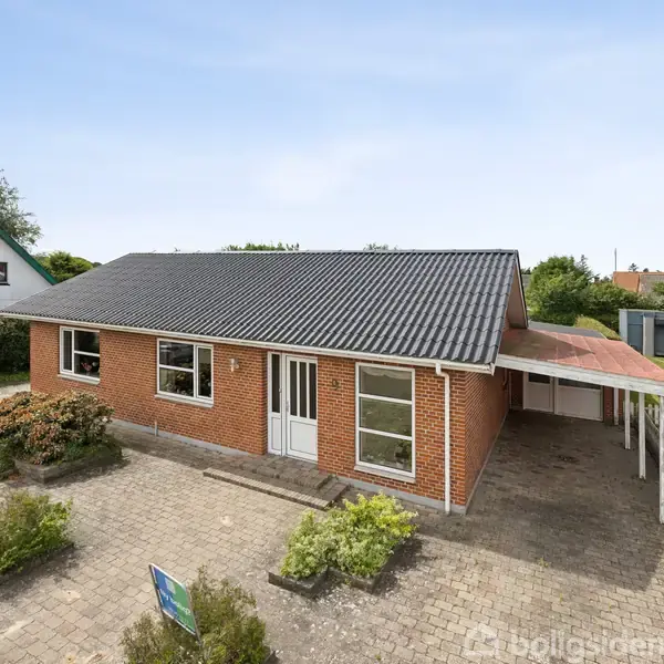 Villa, Stadionvej 9, 9370 Hals
