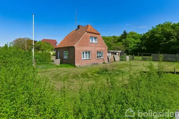 Villa på Elmevej 8, 6854 Henne