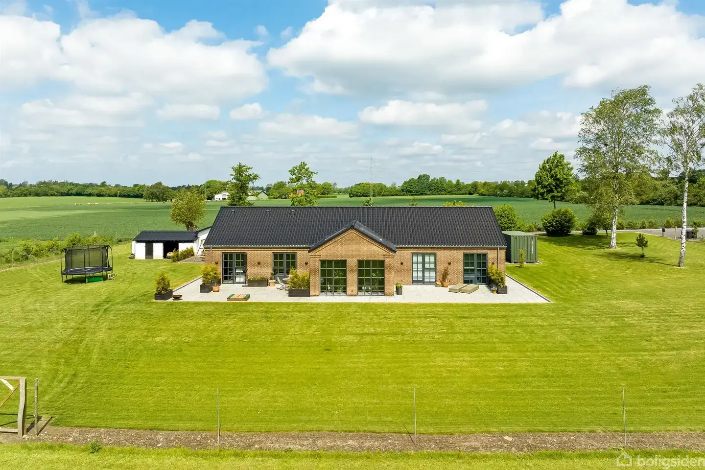 Landejendom på Bangsgårdsvej 2, 4750 Lundby