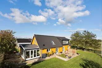 Villa på Bollerisvej 6, Klemensker, 3782 Klemensker