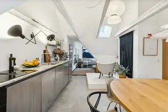 Ejerlejlighed på Peder Hvitfeldts Stræde 10, 4., 1173 København K