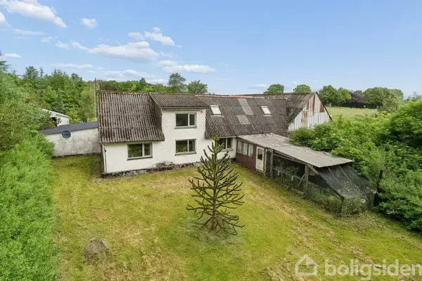 Landejendom på Fragtrupvej 9, 9640 Farsø