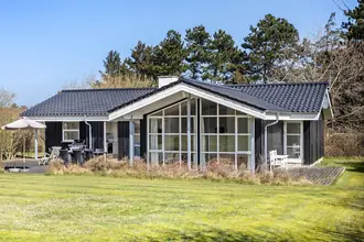 Fritidshus på Hyllingebjergvej 83A, 3360 Liseleje