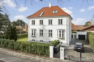 Villa på Tesdorpfsvej 26, 2000 Frederiksberg