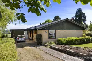 Villa på Grenstenvej 19, 8870 Langå