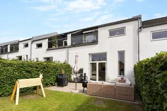 Rækkehus på Grenåvej 647D, 8541 Skødstrup