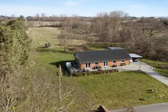 Landejendom på Degnehuse 7, 4450 Jyderup