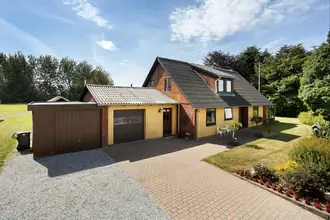 Villa på Skibsbyvej 92, 9800 Hjørring