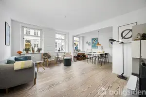 Ejerlejlighed på Rosenborggade 9, st., 1130 København K