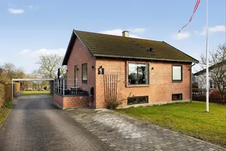 Villa på Bastrups Alle 58, 8940 Randers SV