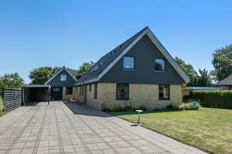 Villa på Syrenvej 7, 9460 Brovst