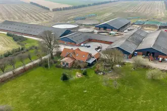 Villa på Allestrupvej 3, Allestrup, 8961 Allingåbro