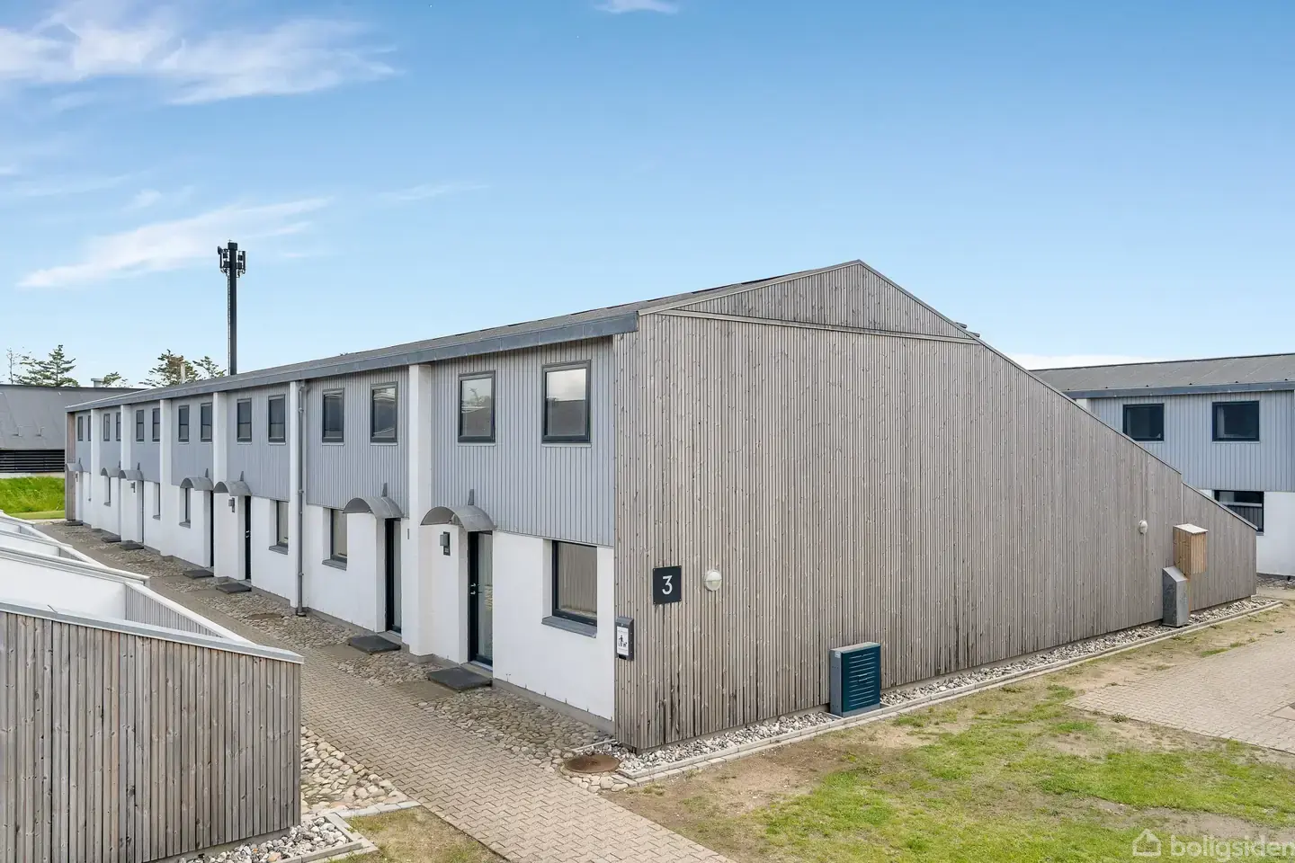 Egen feriebolig med adgang til centrets aktiviteter og 400 m til Grønhøj Strand
