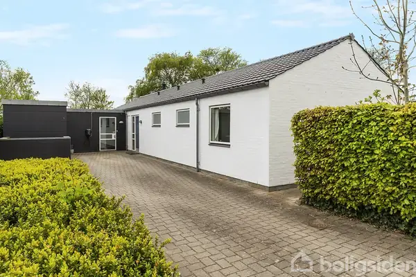 Villa på Mølhøjvej 30, 6705 Esbjerg Ø